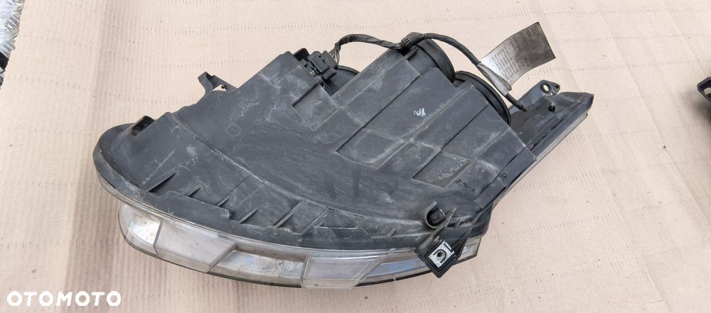 LAMPA LEWA PRAWA KOMPLET PRZÓD REFLEKTOR LEWY PRAWY CITROEN C3 PICASSO - 9