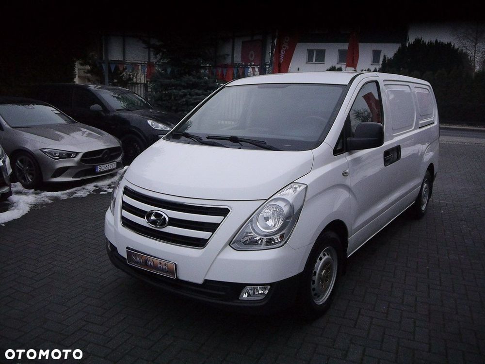Hyundai H-1 - 4