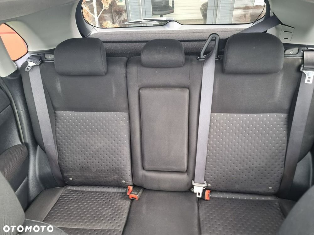 Mitsubishi ASX - 13