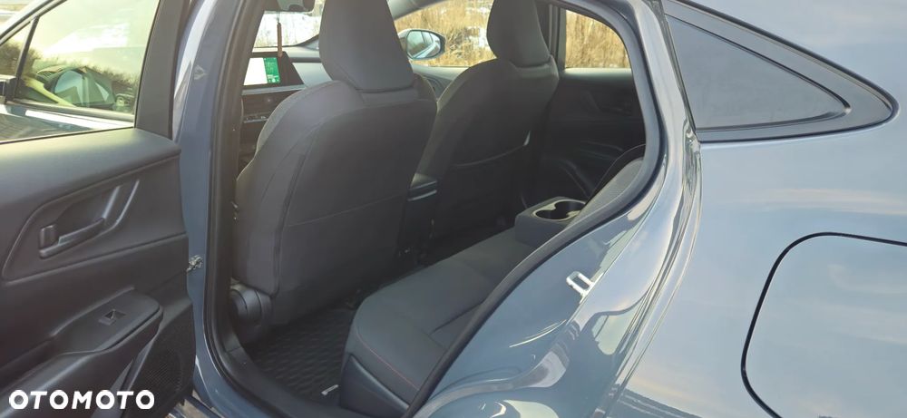 Toyota Prius Hybrid Advanced - 25