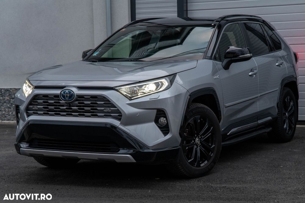 Toyota RAV4 2.5 4x4 Team Deutschland - 1