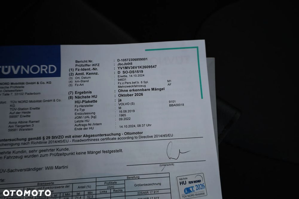 Volvo V40 T2 Linje Svart - 38