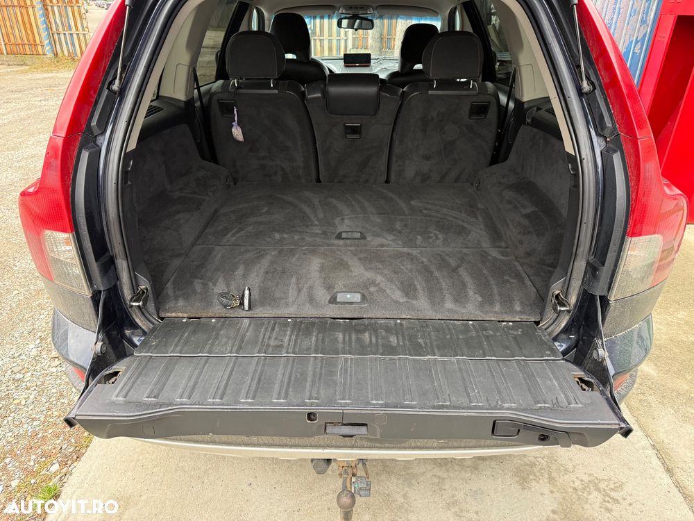 Volvo XC 90 - 11