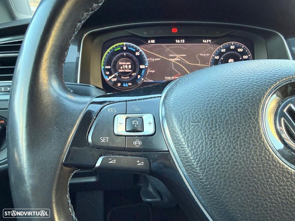 VW e-Golf AC/DC - 22