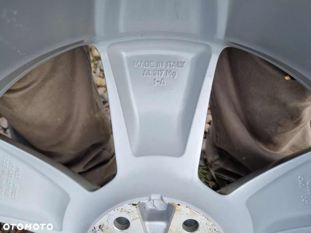 AUDI Q4 ETRON 89A,TT,A3,Q3,VW ,SKODA,SEAT alu 8X19 ET45 5X112 super stan - 8