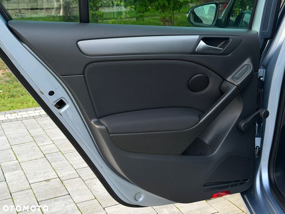 Volkswagen Golf 2.0 TDI DPF Team - 27