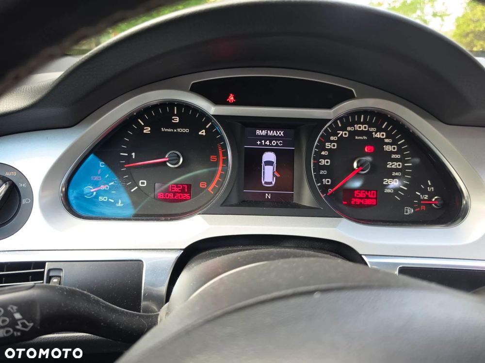 Audi A6 Avant 3.0 TDI DPF quattro tiptronic - 18