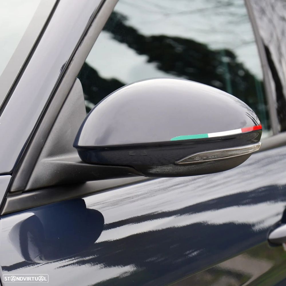 Alfa Romeo Giulia 2.2 D AT8 - 49