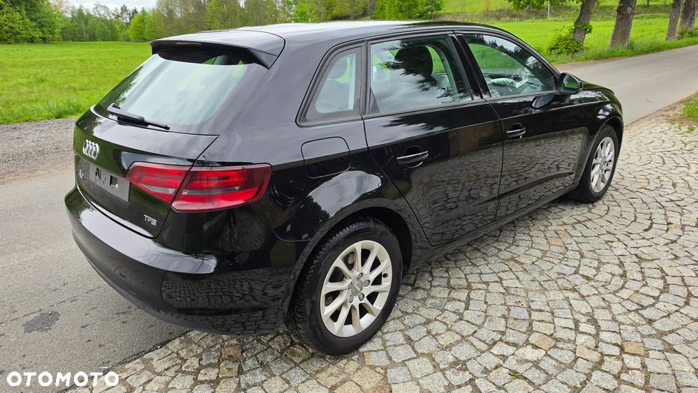 Audi A3 Sportback - 7
