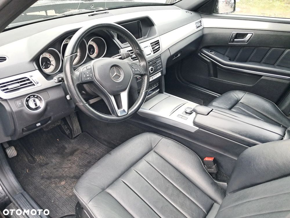 Mercedes-Benz Klasa E - 2