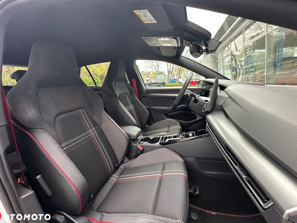 Volkswagen Golf 2.0 TSI GTI Edition 50 DSG - 15