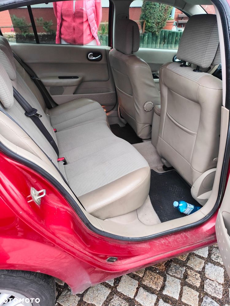 Renault Megane 2.0 16V Privilege - 3