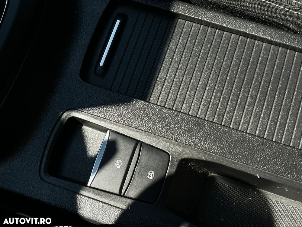 Ford Focus - 22