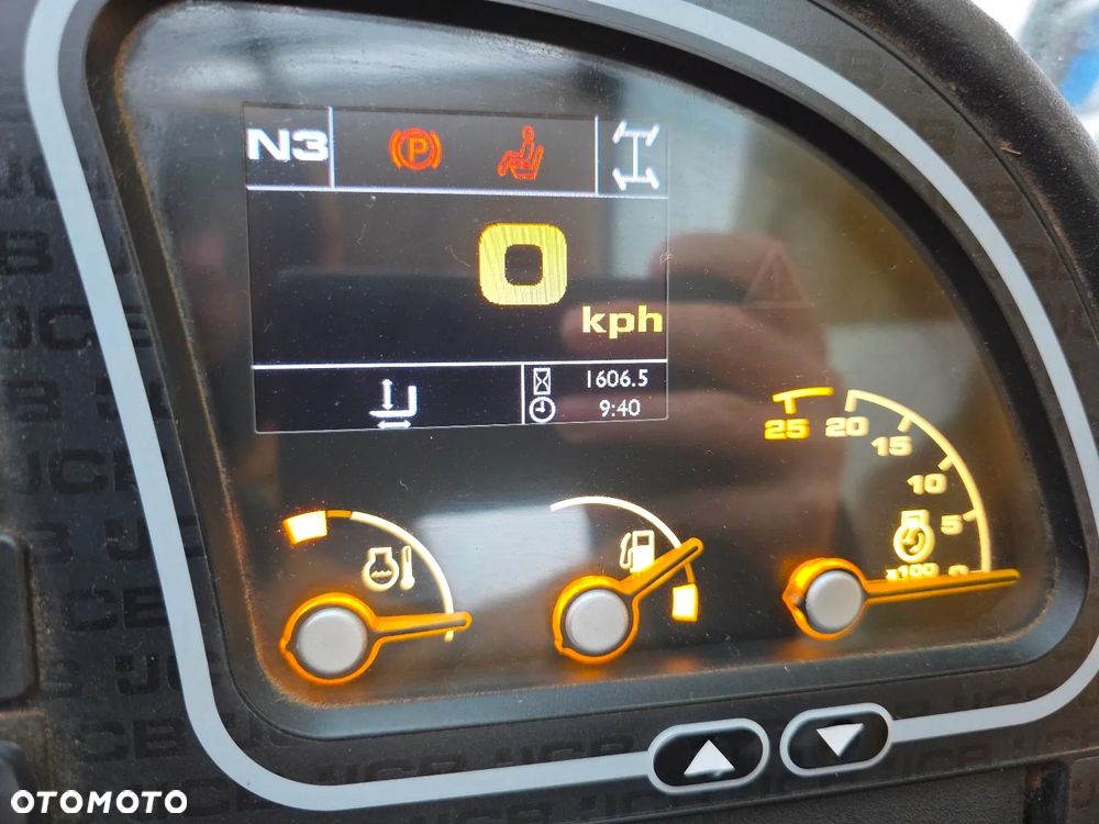 JCB 531-70 jak MT 732 BC55 - 10