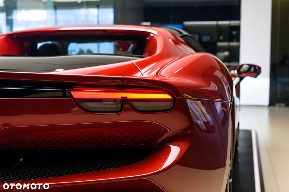 Ferrari 296 GTB - 19