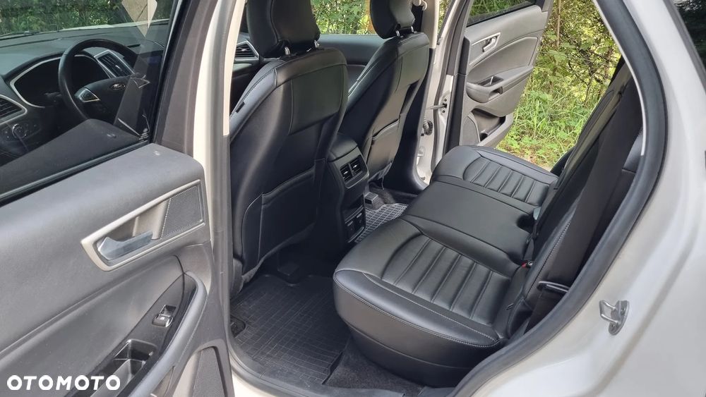 Ford Edge - 25