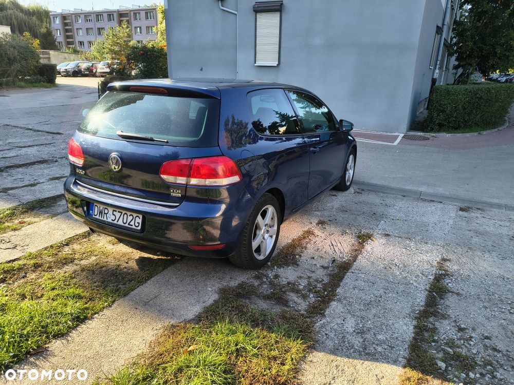 Volkswagen Golf - 4