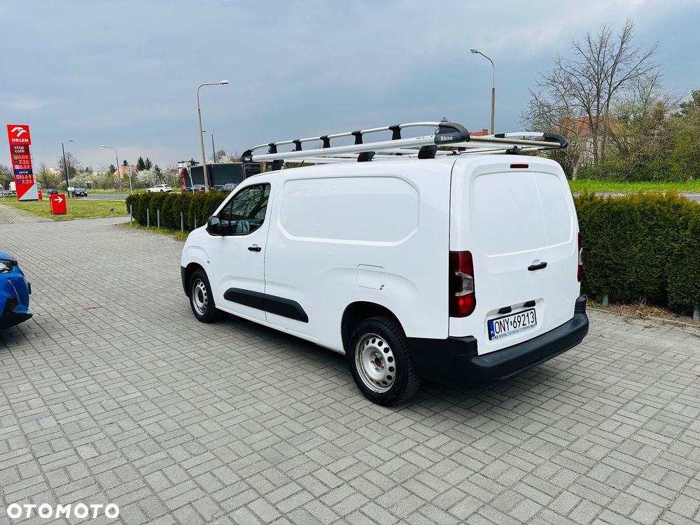 Toyota Proace City 1.5 D-4D 130KM 2,4t Active Long 130KM - 6