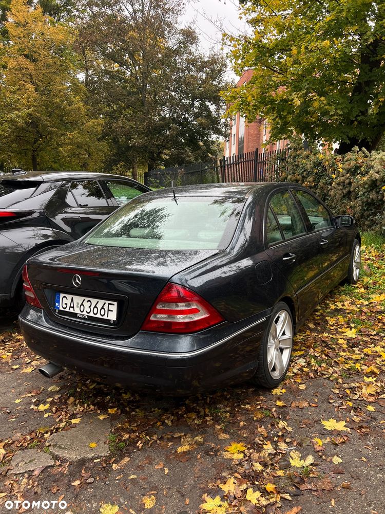 Mercedes-Benz Klasa C - 15