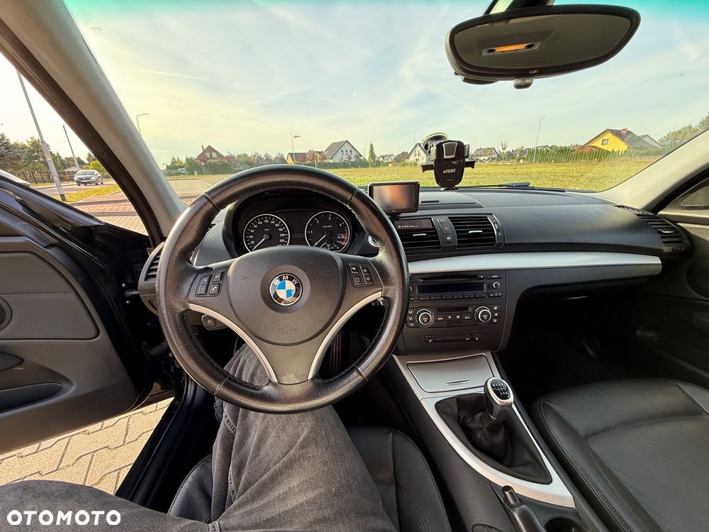BMW Seria 1 116d - 12