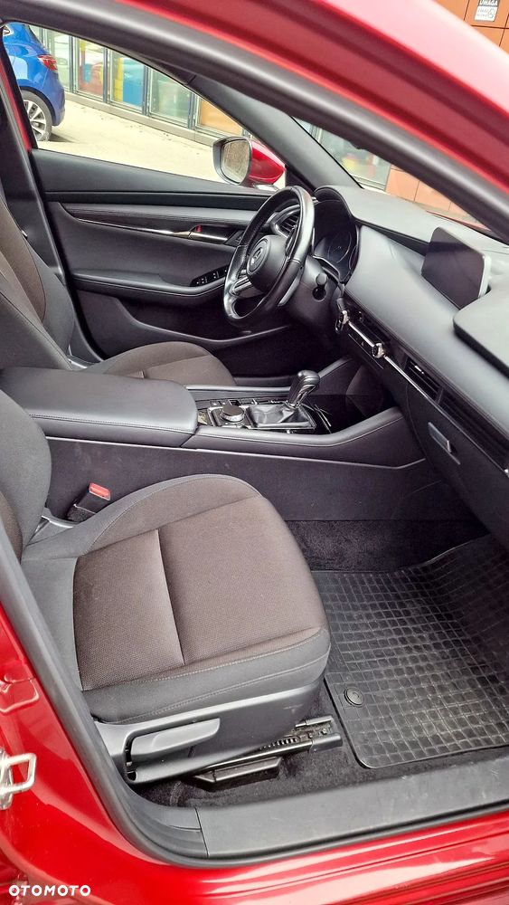 Mazda 3 - 9