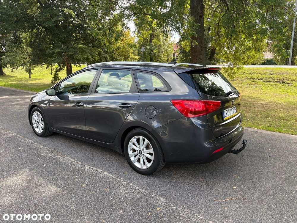 Kia Ceed 1.6 GDI L - 4