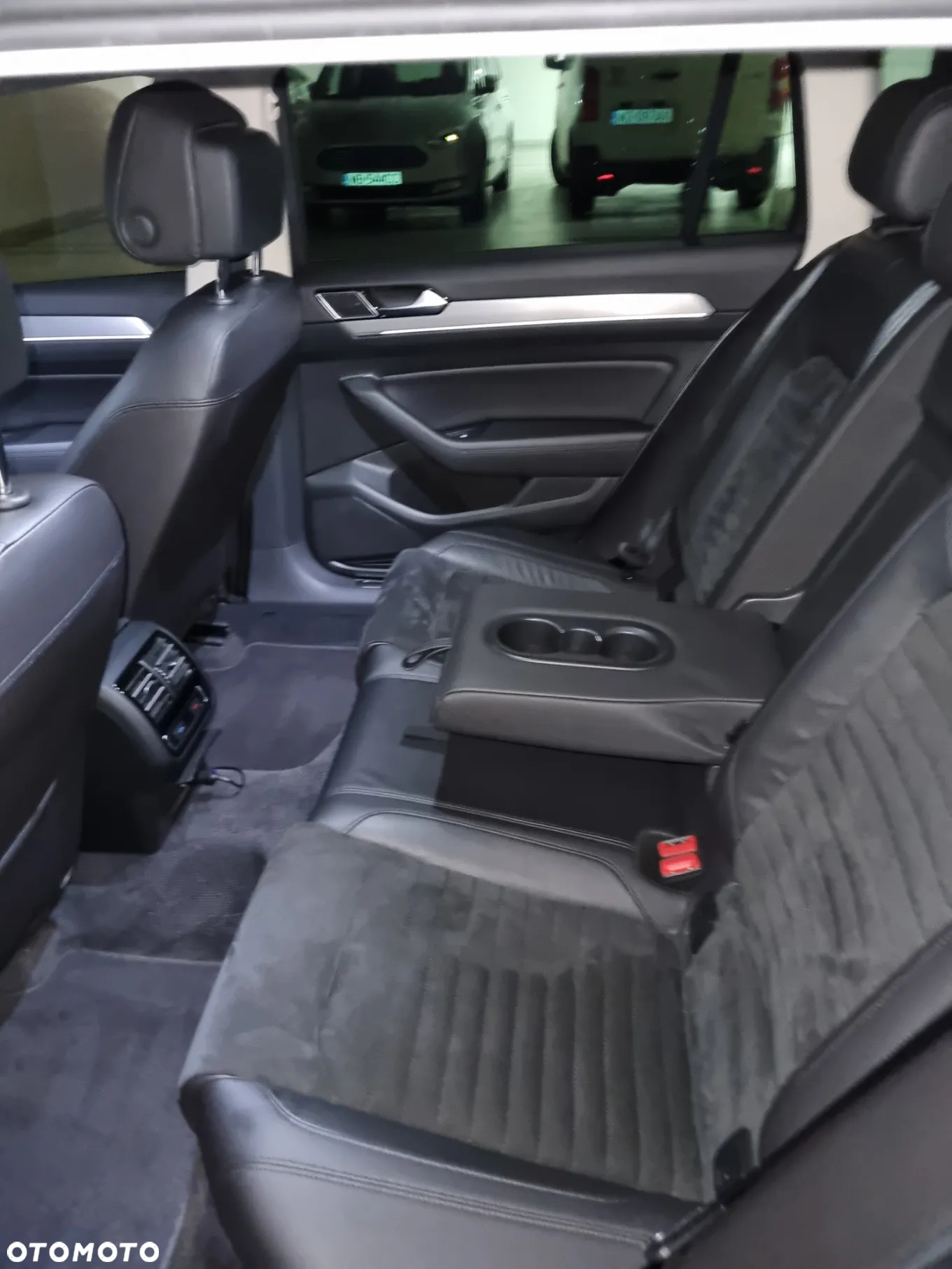 Volkswagen Passat 2.0 TDI BMT Highline DSG7 - 10