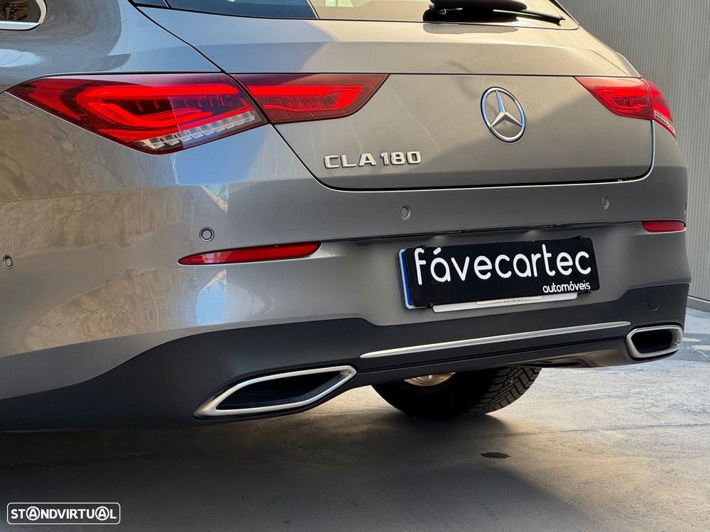 Mercedes-Benz CLA 180 7G-DCT Progressive - 16