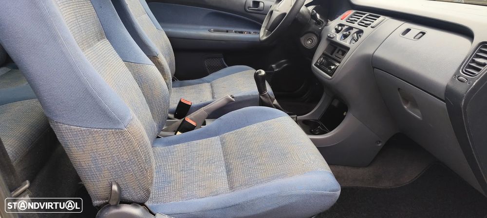 Honda HR-V 1.6 LS - 15