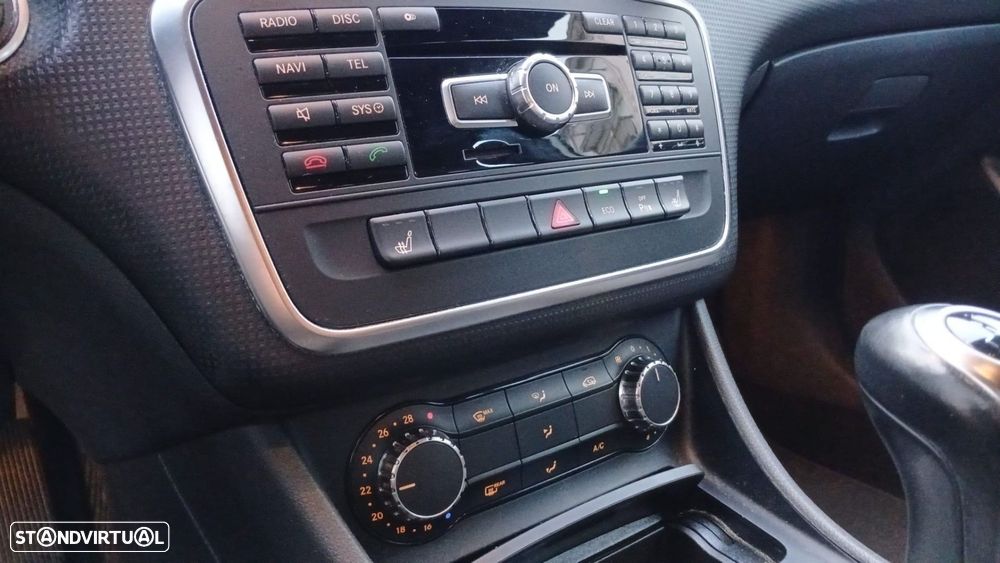 Mercedes-Benz A 200 CDI (BlueEFFICIENCY) Urban - 9