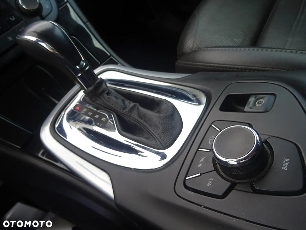 Opel Insignia 2.8 T V6 Sport 4x4 - 34