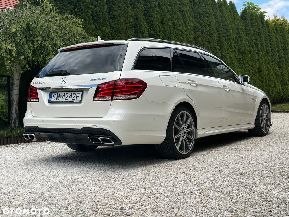 Mercedes-Benz Klasa E 63 AMG 4Matic AMG Speedshift MCT - 3