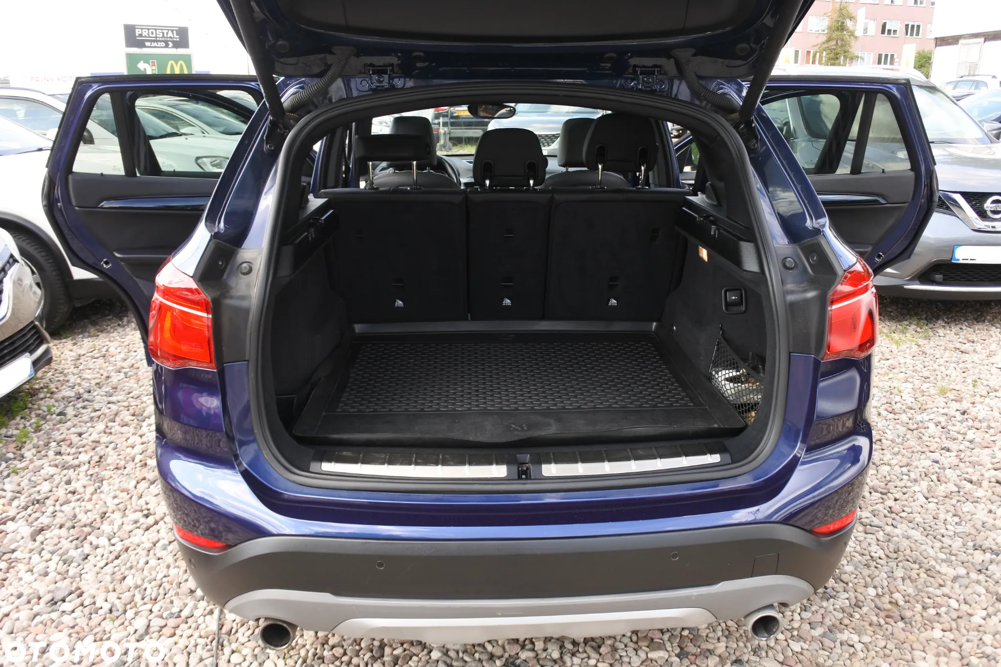 BMW X1 xDrive25i xLine sport - 12
