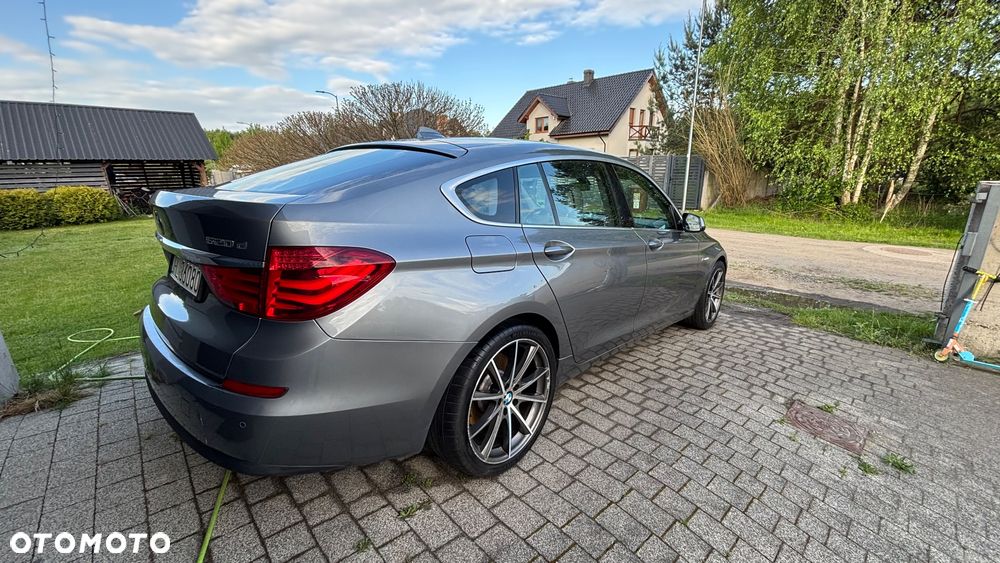 BMW 5GT 520d - 8
