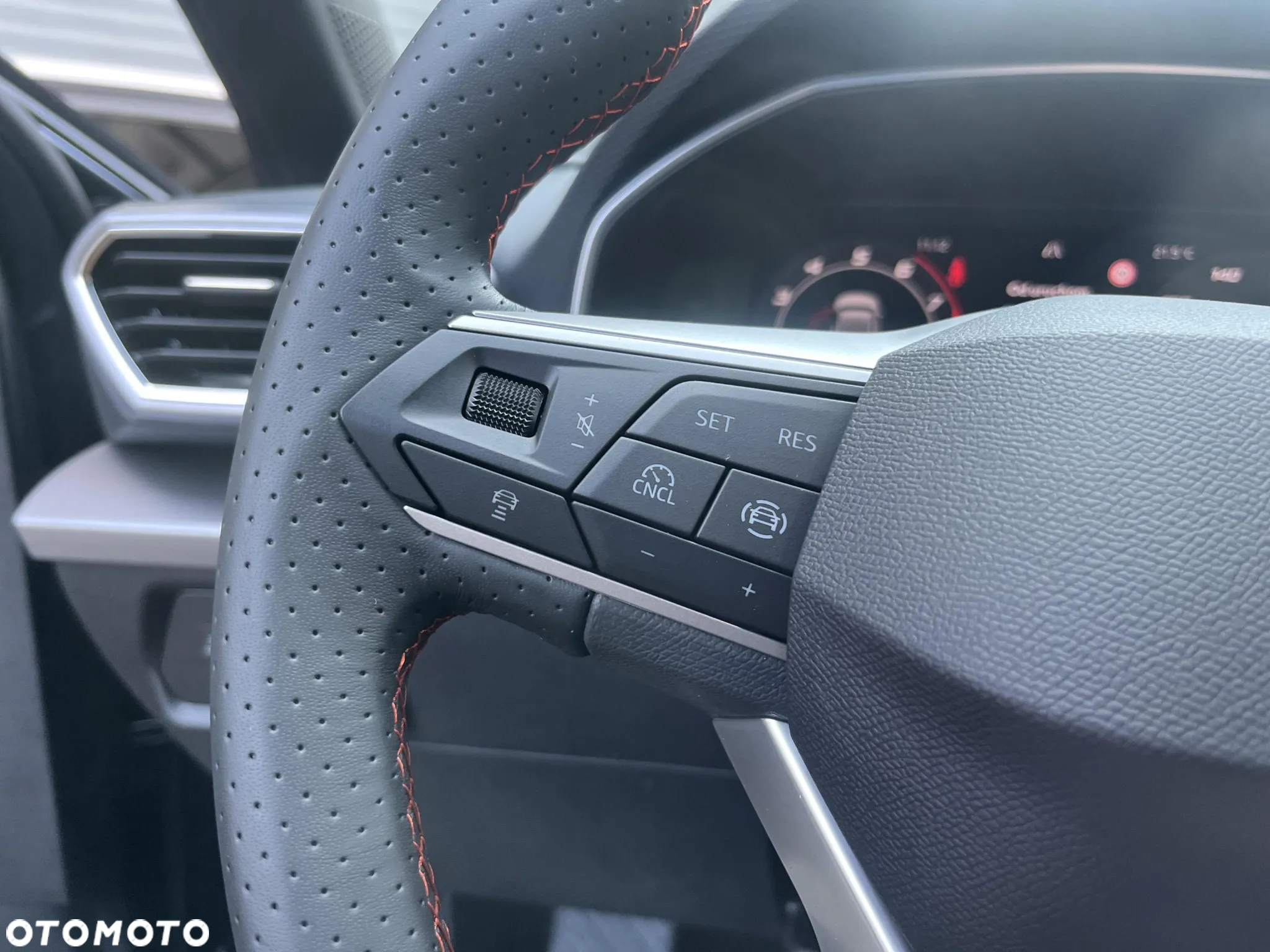 Cupra Leon - 25