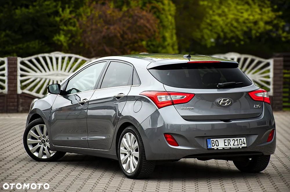 Hyundai i30 1.6 CRDi Premium - 11