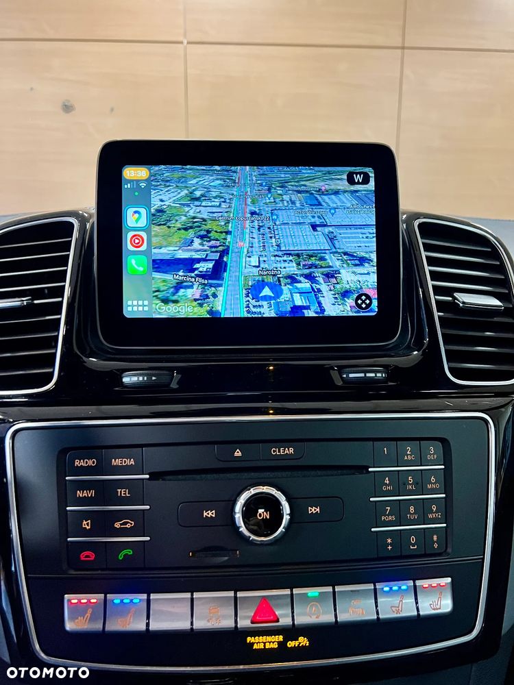 Mercedes-Benz GLS - 18