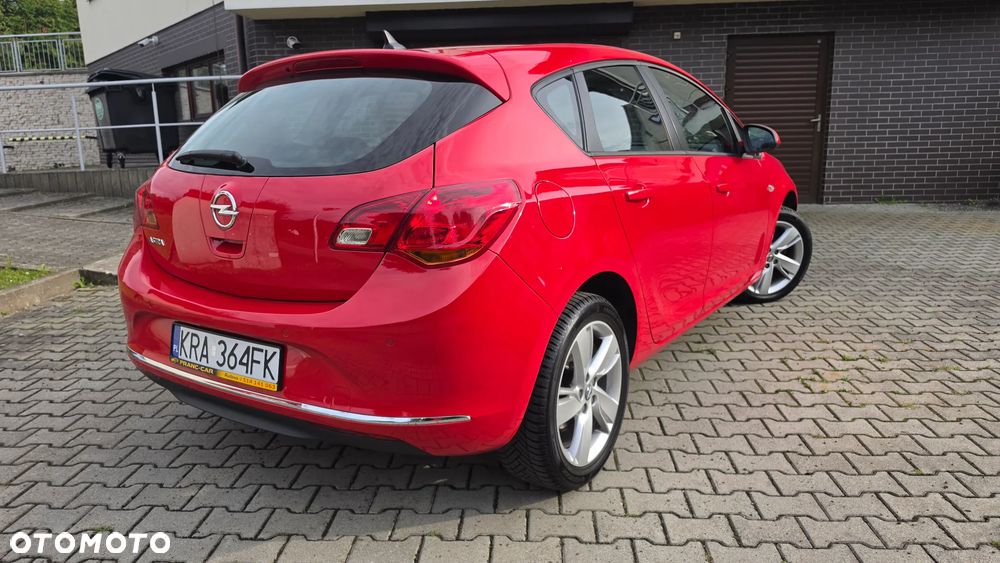 Opel Astra 1.6 Exklusiv - 3