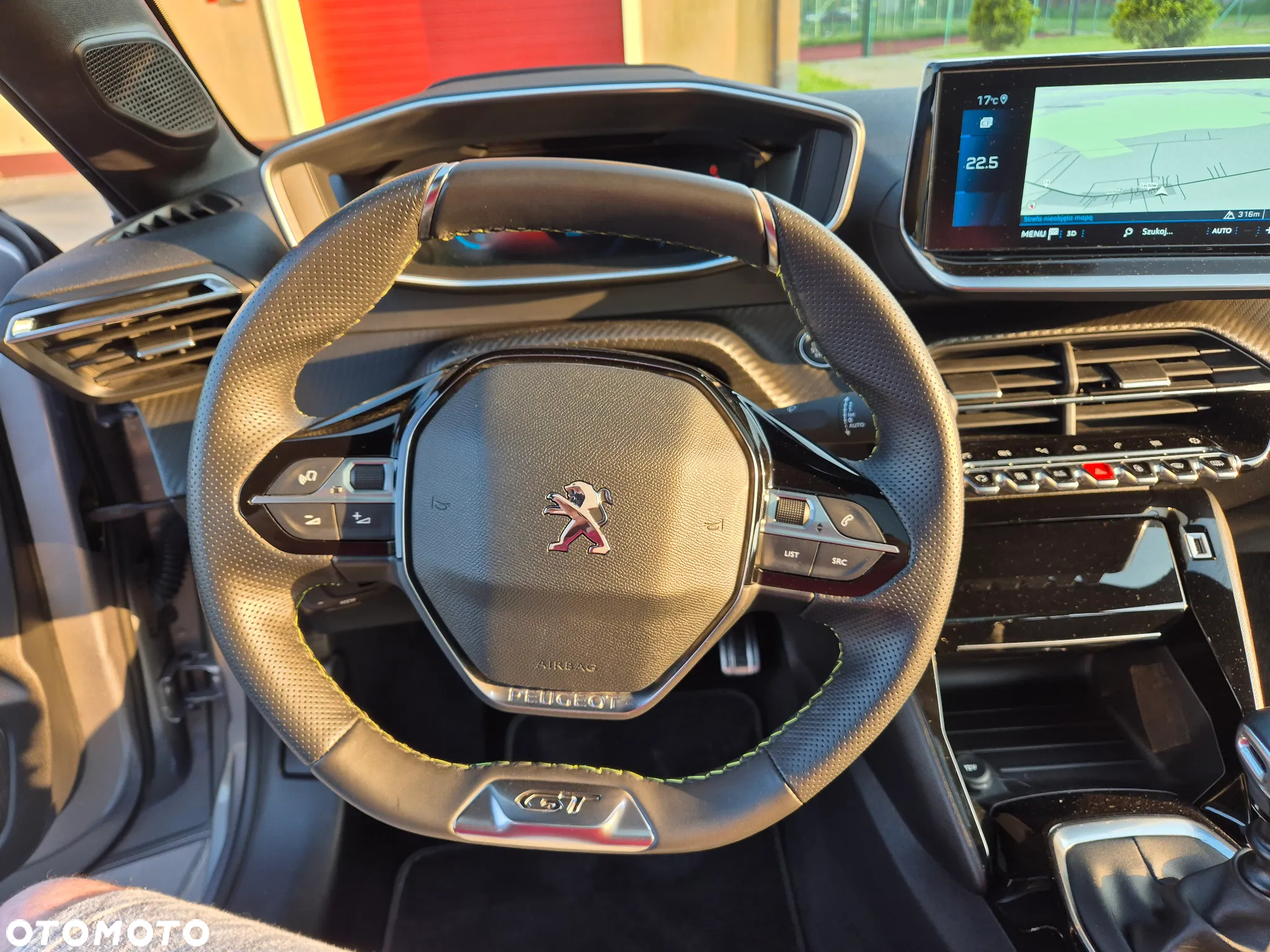 Peugeot 208 PureTech 100 GT Pack - 17