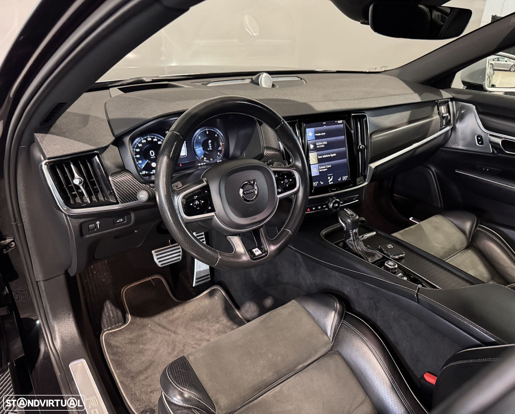 Volvo V90 - 32