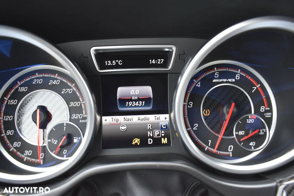 Mercedes-Benz GLS - 39