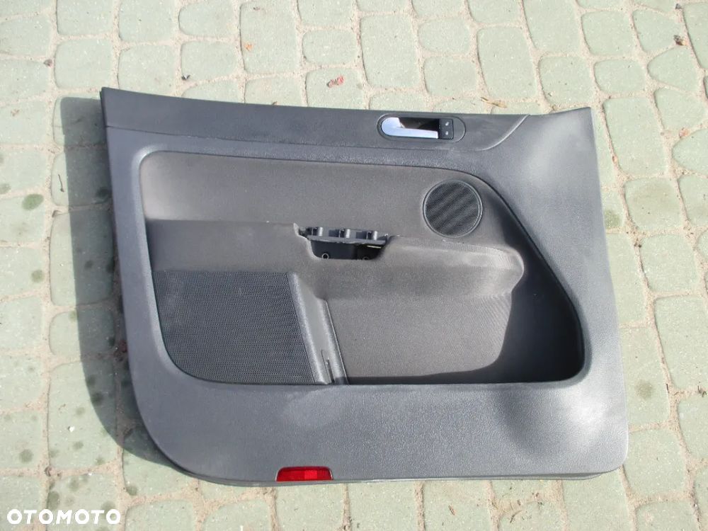 boczek drzwi lewy VW Golf V Plus - 1
