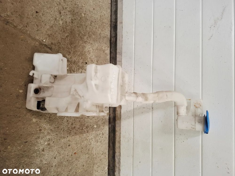 Zbiornik Zbiorniczek Płynu Spryskiwaczy Komplet VW Jetta A6 5C 2015r 5C6955453 - 1