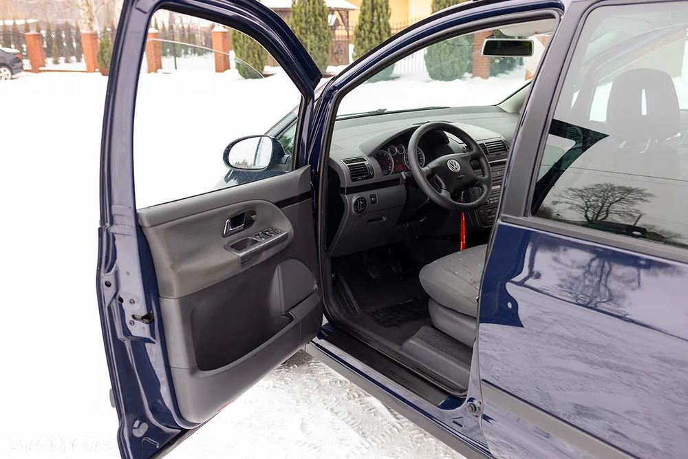 Volkswagen Sharan 1.8 5V Turbo Comfortline - 24
