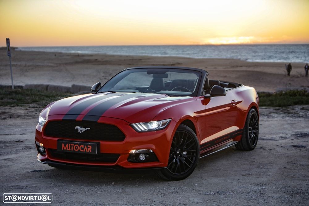 Ford Mustang 2.3i EcoBoost - 26
