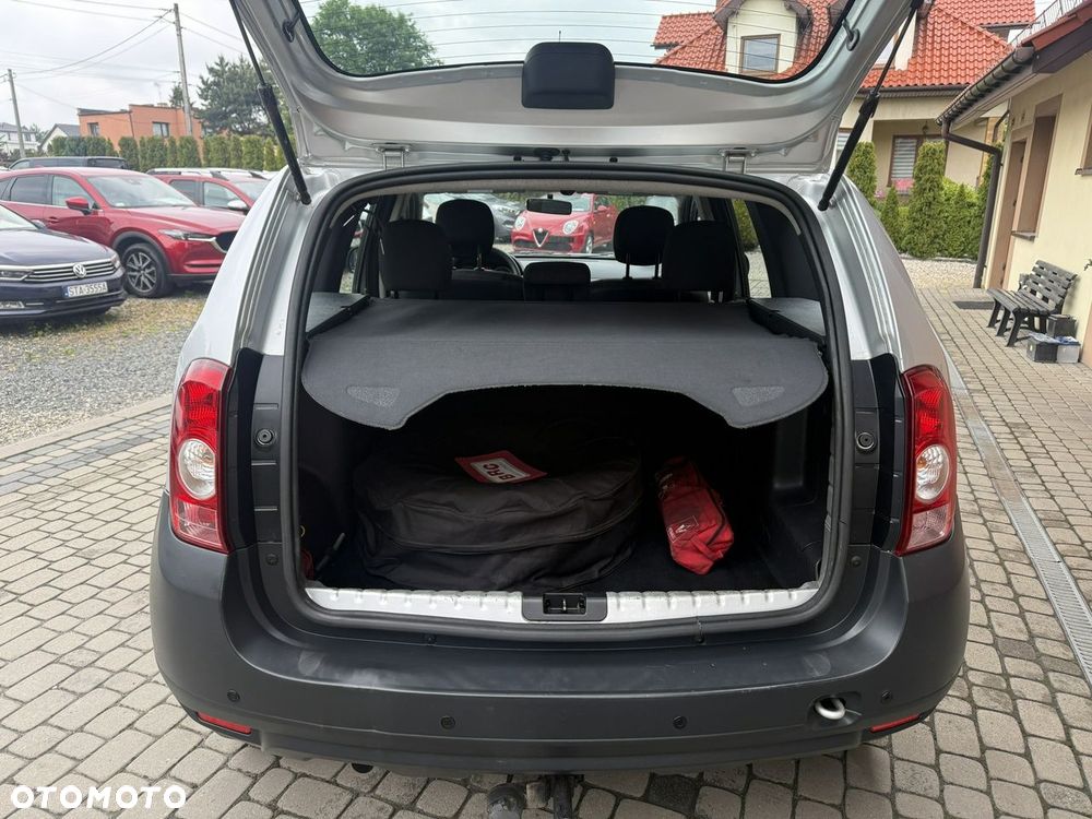 Dacia Duster 1.6 - 23