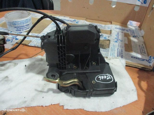 Fecho FEC1772 MERCEDES W209 2004 F DRT - 1