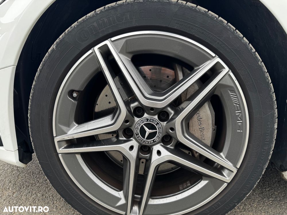 Mercedes-Benz C 300 e 9G-TRONIC AMG Line - 11