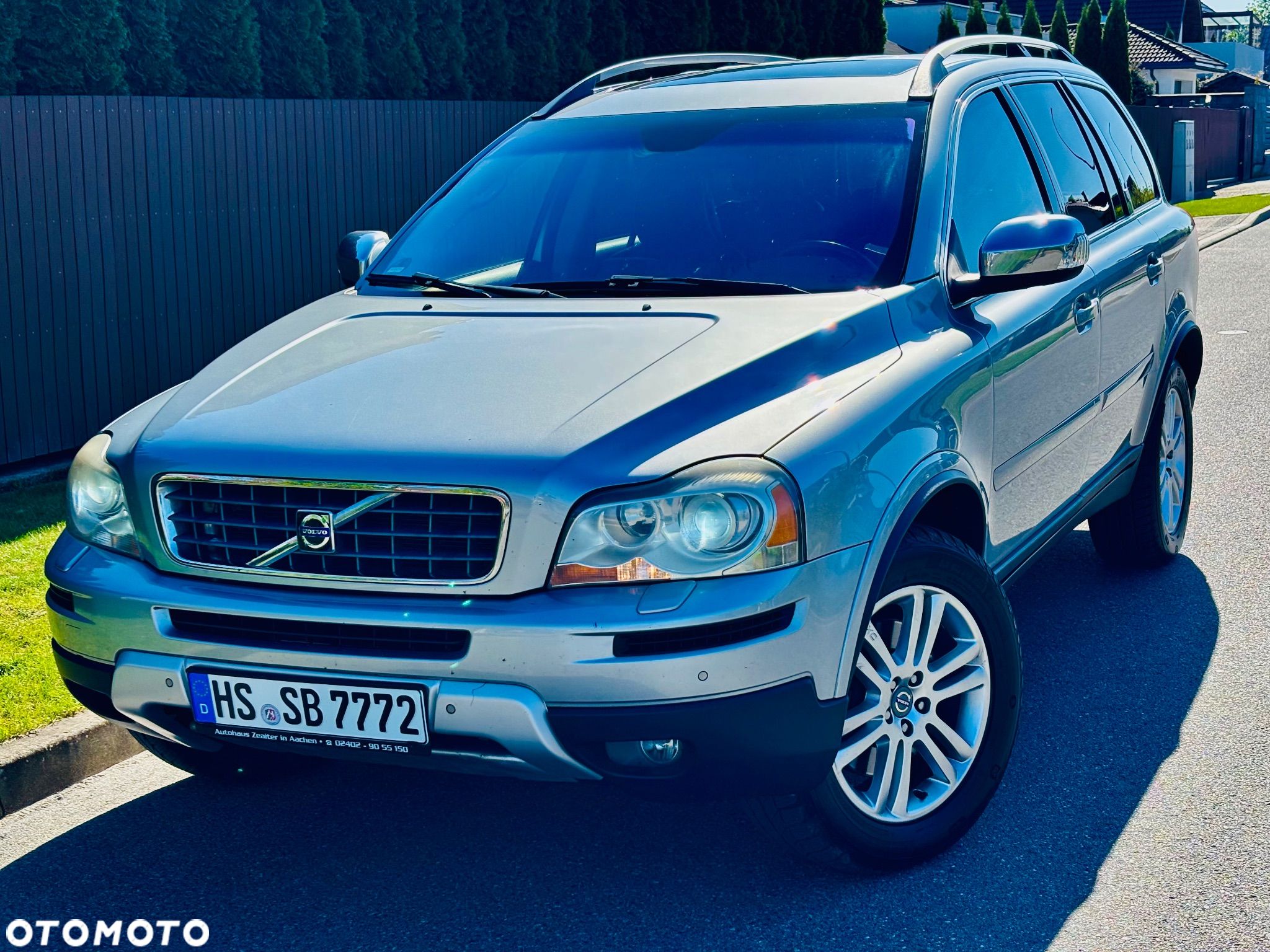 Volvo XC 90 - 1