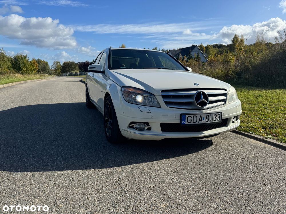 Mercedes-Benz Klasa C 320 CDI Avantgarde 4-Matic - 4